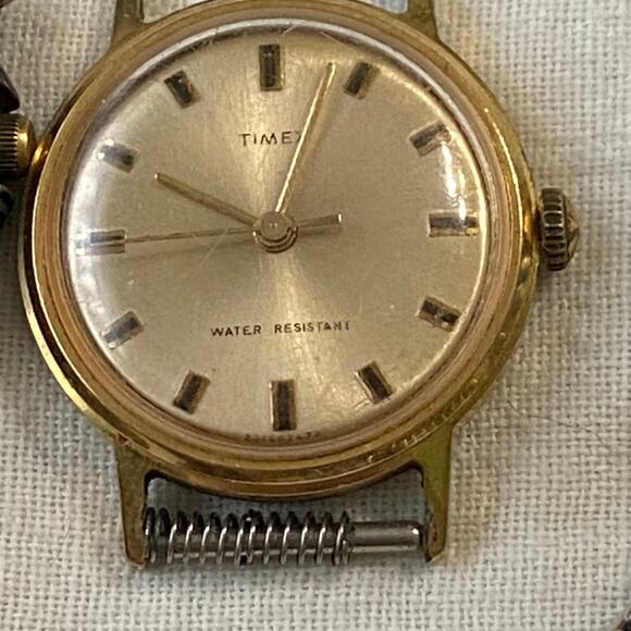 Vtg Lot 8 Wristwatch GII Timex Northcrest Men Women Compass Part Repair Untested - Picture 4 of 11